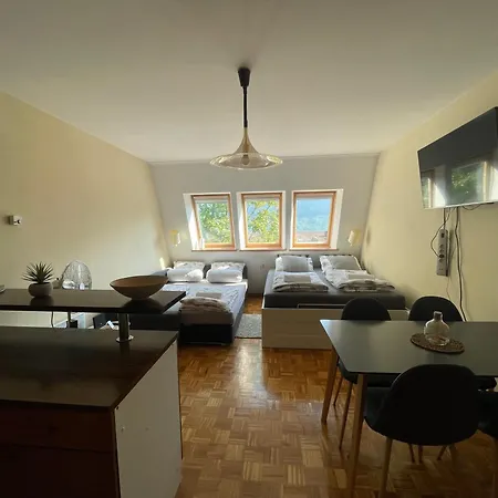 Apartma Giorgo *